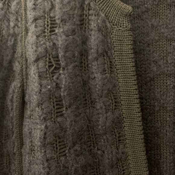 Never worn - Picture 3 of 3